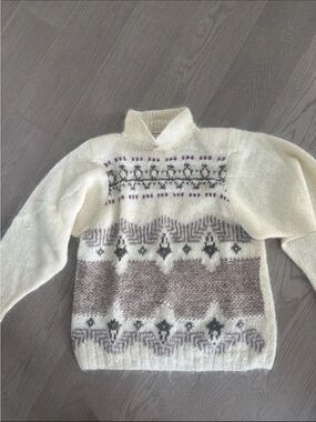 Vintage Lauren Hansen medium hand-knitted cream mohair sweater